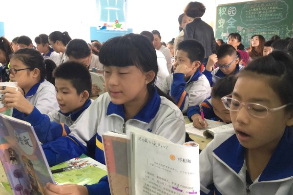 目光炯炯是什么意思