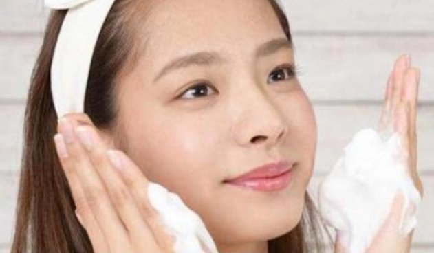 洗面奶的正确用法一天几次