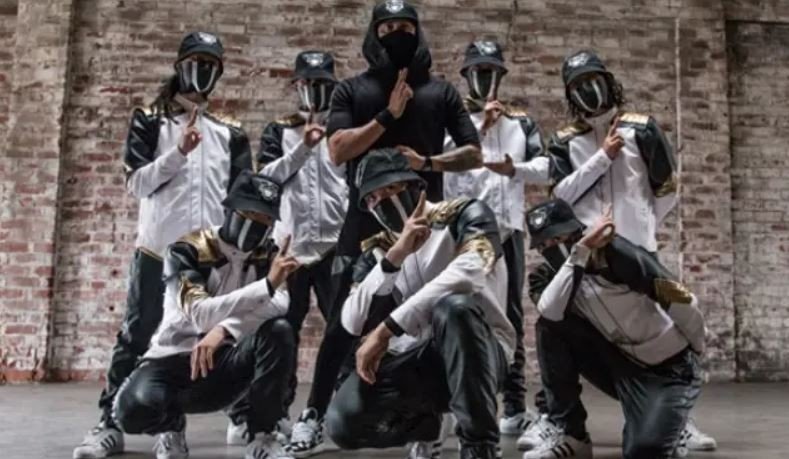 kinjaz舞团是哪个国家的