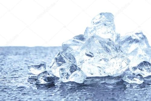 冰块里有白色漂浮物是什么东西？