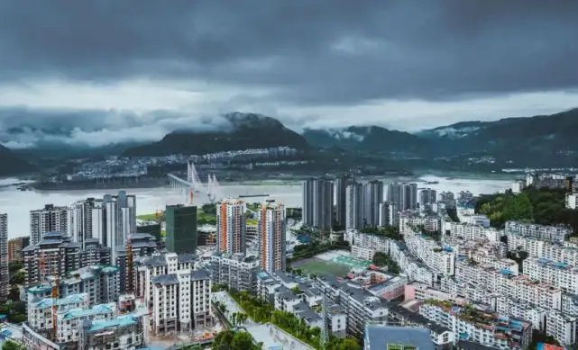 重庆一县考编遇冷73个岗位无人问津,这是什么原因造成的?