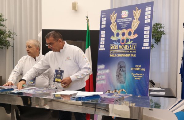 北京冬奥火炬宣传片获金花环奖，金花环奖是什么奖？