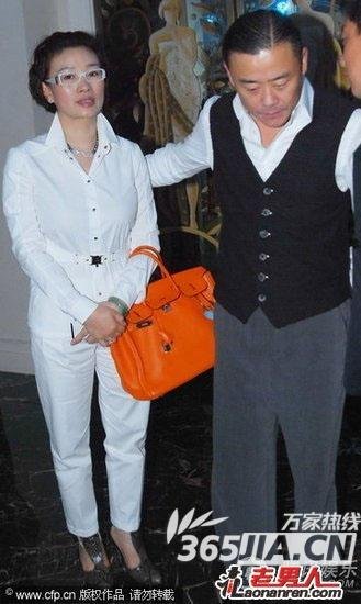 周立波大婚的妻子是谁？