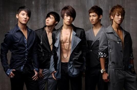 东方神起是什么时候解散的？