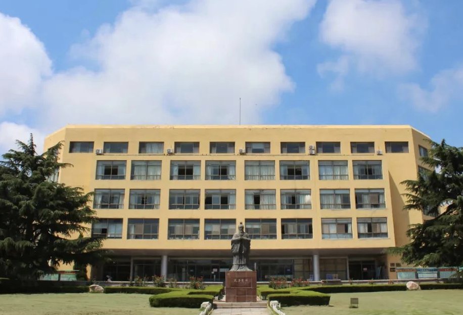 2023年青岛大学临床医学录取分数线是多少？