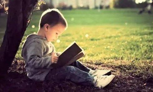 遇到事情总爱往自己身上找问题，不管是不是自己的错，总想自己主动道歉，生活中很多时候都这样，而且带来