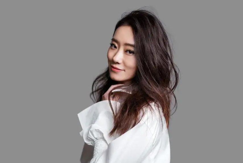 《萱草花》歌曲原唱