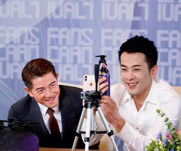 辛有志前妻是谁 没有任何一种情感是和利益无关