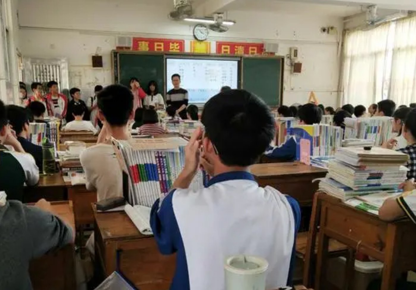 刺激和反应的关系