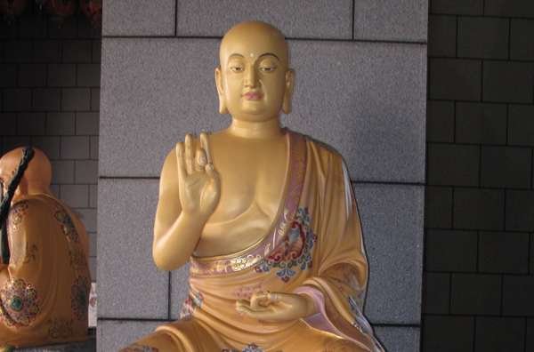 阿难为什么要舍身化成石桥?