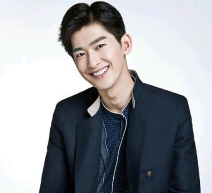 张翰的眼睛是什么梗?