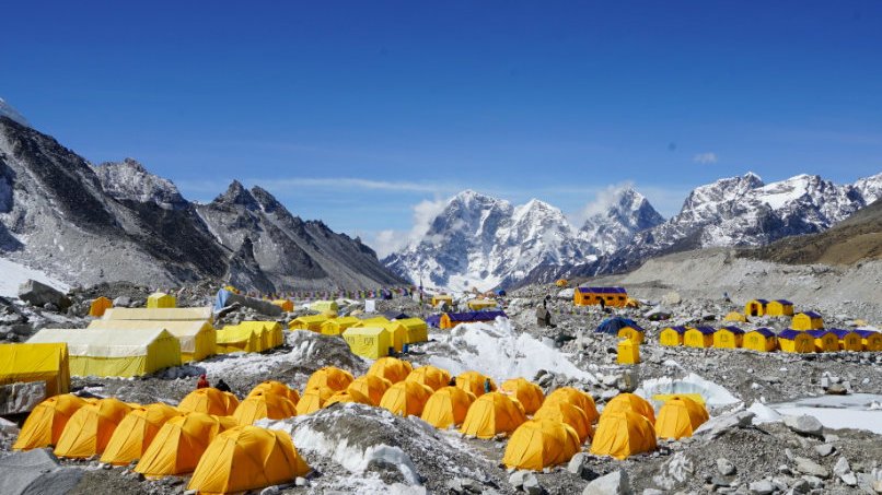 尼泊尔确认珠峰地区没发生健康危机，官方对此有何回应？