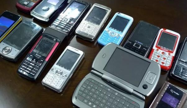 山寨机是什么意思？和正版手机有什么区别？