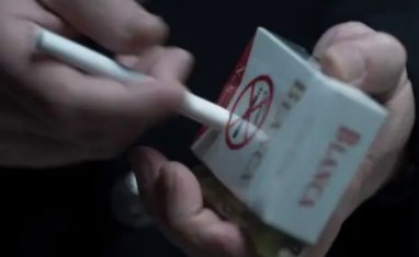 罚罪里肖局抽的什么牌子烟