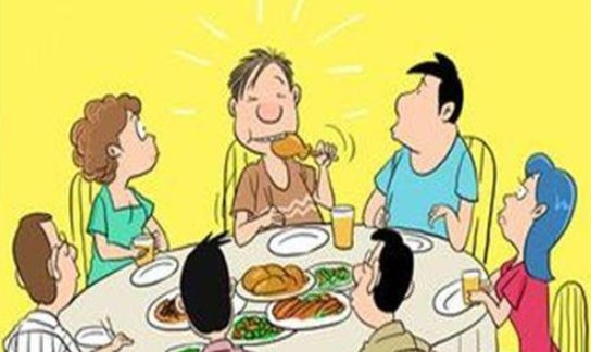 吃饭应该张嘴嚼还是闭嘴咀嚼？从礼仪角度来讲。