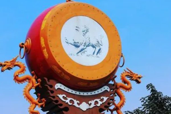 用鼓字造句二年级上册