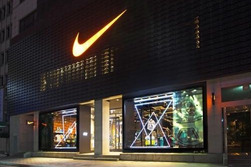 耐克上线的京东新广告：凭本事放狠话，网友们是怎么评价的？