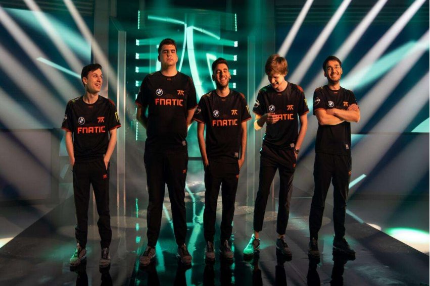 英雄联盟历届全球总冠军