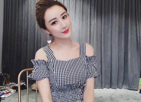 有种整容叫薇娅拿掉假睫毛,前后形象大变,这真是同一个人吗 ?