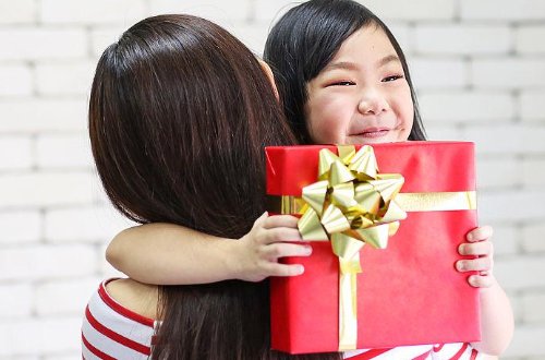 收到女儿的礼物感谢语