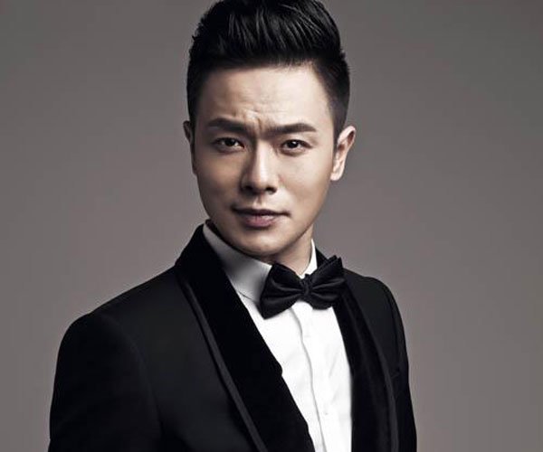 万思维的老婆边潇潇 近水楼台先得月原来有这层关系