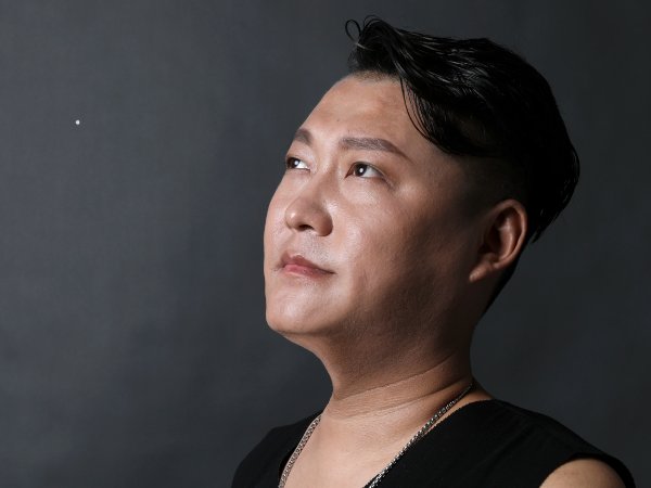 伤心的雪花原唱