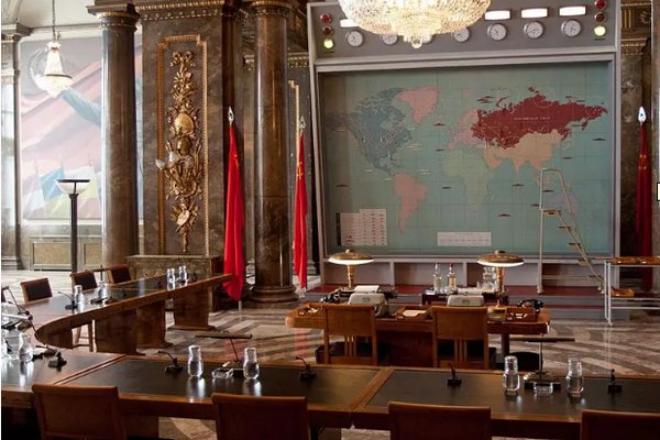 我国“一边倒”外交期间，为什么没加入华沙条约？