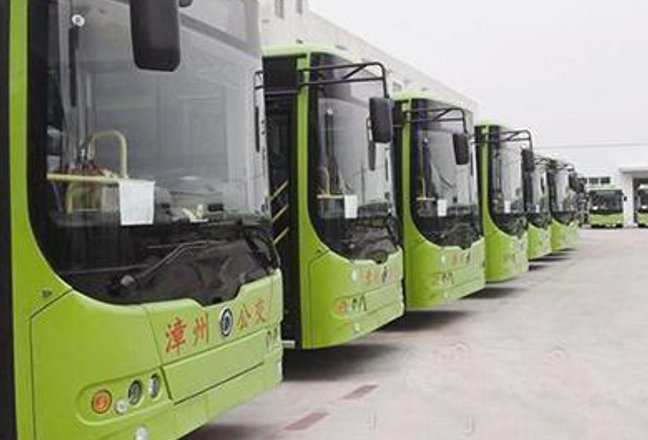 公交车上的诗请