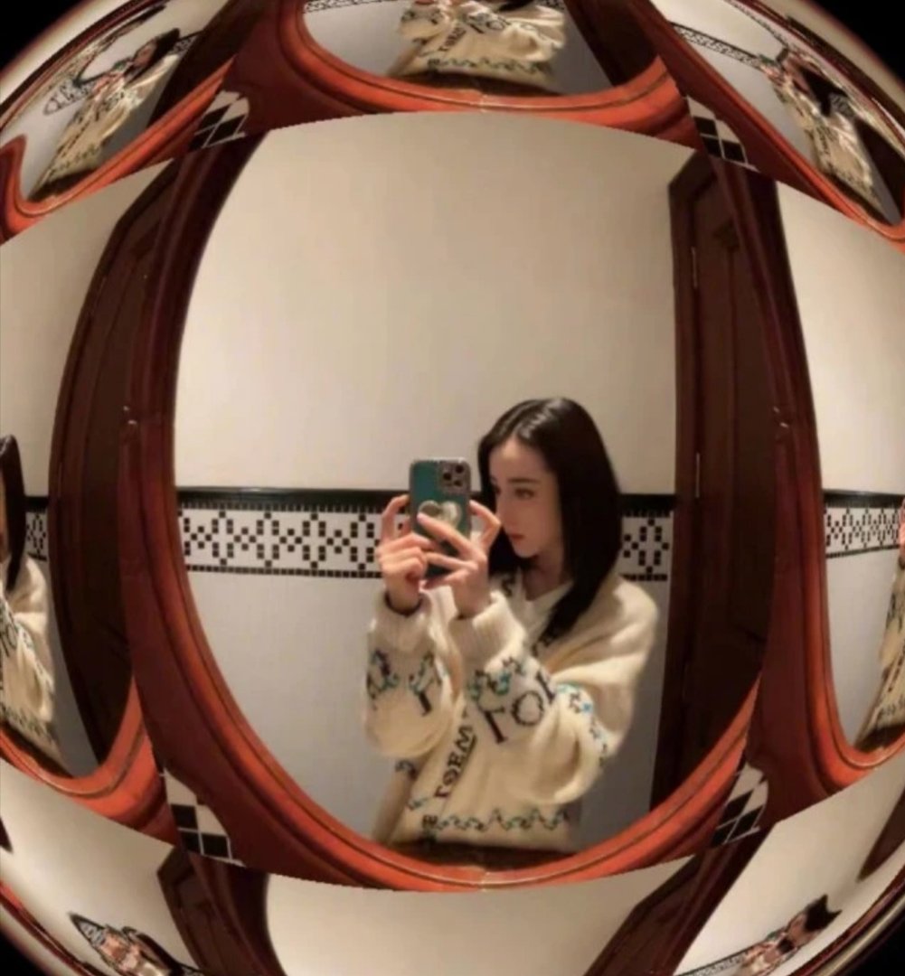 迪丽热巴毛茸茸的冬天plog，提醒粉丝注意保暖，她究竟有多宠粉？