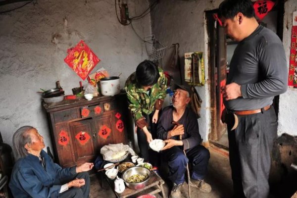 重阳赞美老年人诗词