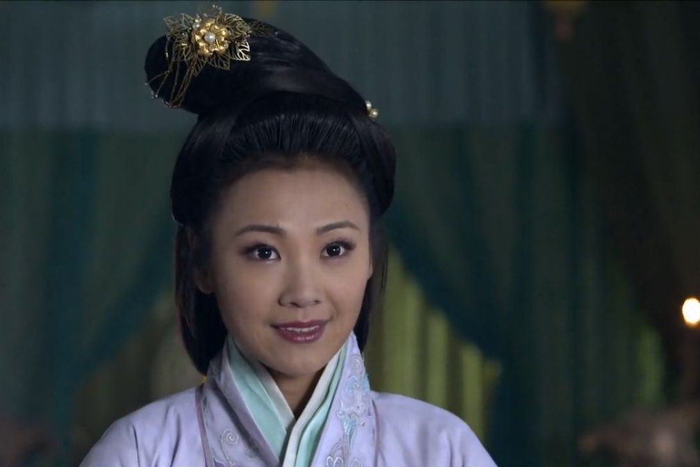 为何说何皇后是中国古代历史上,靠送礼而买来的皇后?