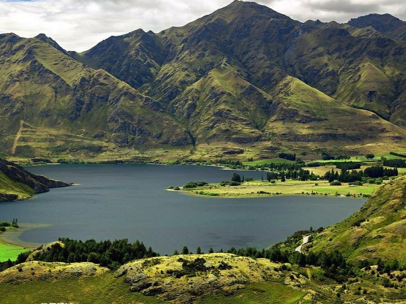 宋徽宗将《千里江山图》送给蔡京在暗示什么？