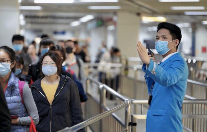 部分人员进京被劝返,疫情期间是否该减少不必要的出行?