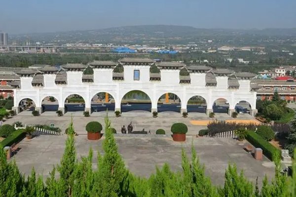 汉文帝霸陵为何离刘邦长陵那么远