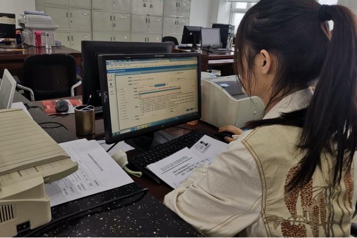 单枪匹马是什么意思啊