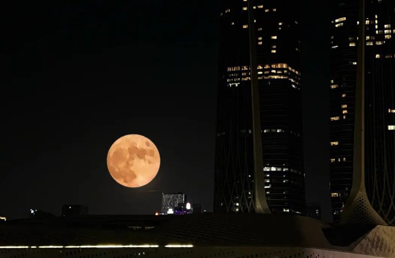 十五的月亮董文华原唱