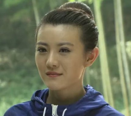 火凤凰中蜂鸟的扮演者