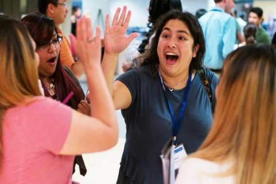 high five是什么意思