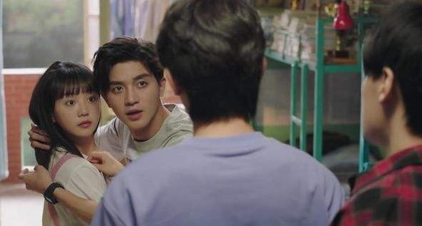 眼泪的上游女主和谁在一起了