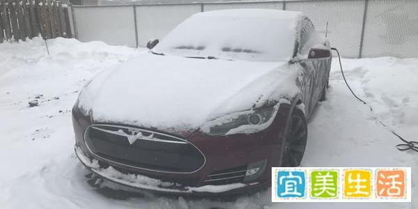 冬季风暴致德州电网瘫痪，马斯克炮轰其“不靠谱”