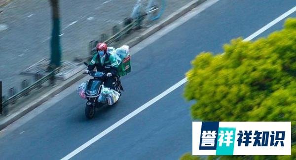 上海跑腿小哥已经普遍日薪过万，但是有家不敢回只能露宿街头。