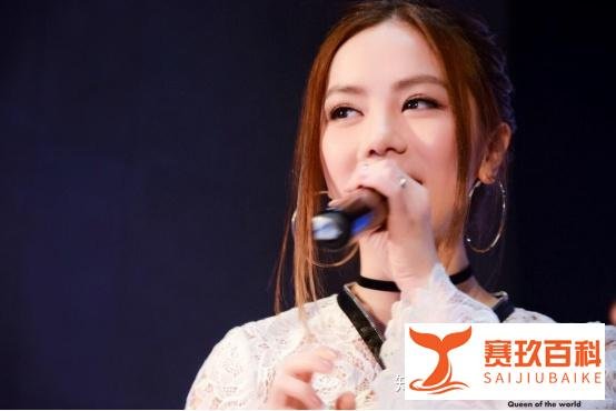 因翻唱《浪子回头》引侵权风波，歌手杨坤称压力巨大