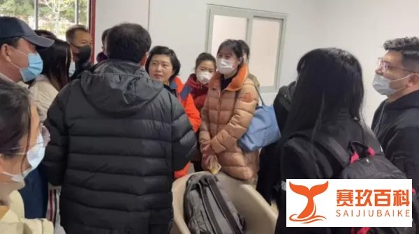 又爆雷？200亿理财产品逾期，世界500强公司总部遭围攻！