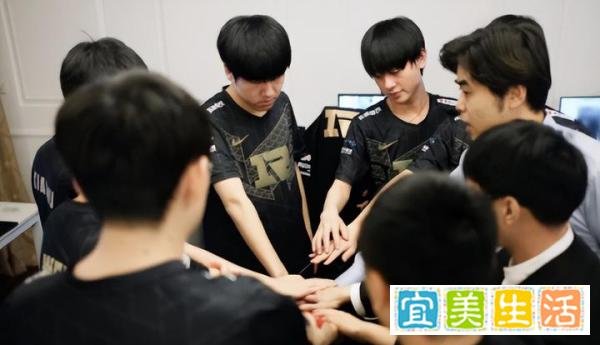 未能幸免！RNG官宣Gala也确诊新冠，八强已经不重要，张导劝回国