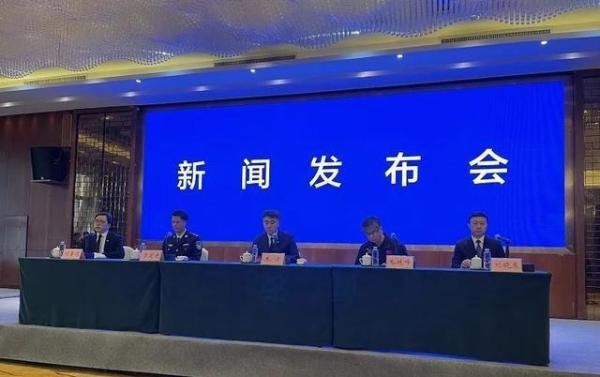 仍未找到幸存者 但从未放弃!