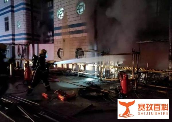 山东一医院门诊楼突发大火！