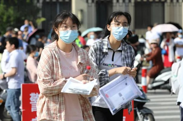 2023年广东深圳高考录取分数线是多少分？