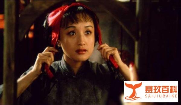 9年禁2次，因3分钟大尺度戏，全片没一个好人，仍是经典