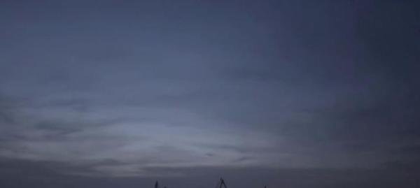 俄罗斯国防部承认乌克兰导弹击中刻赤军舰