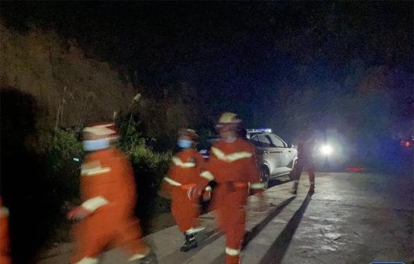 救援直击:尚未发现机上失联人员 这是咋情况？